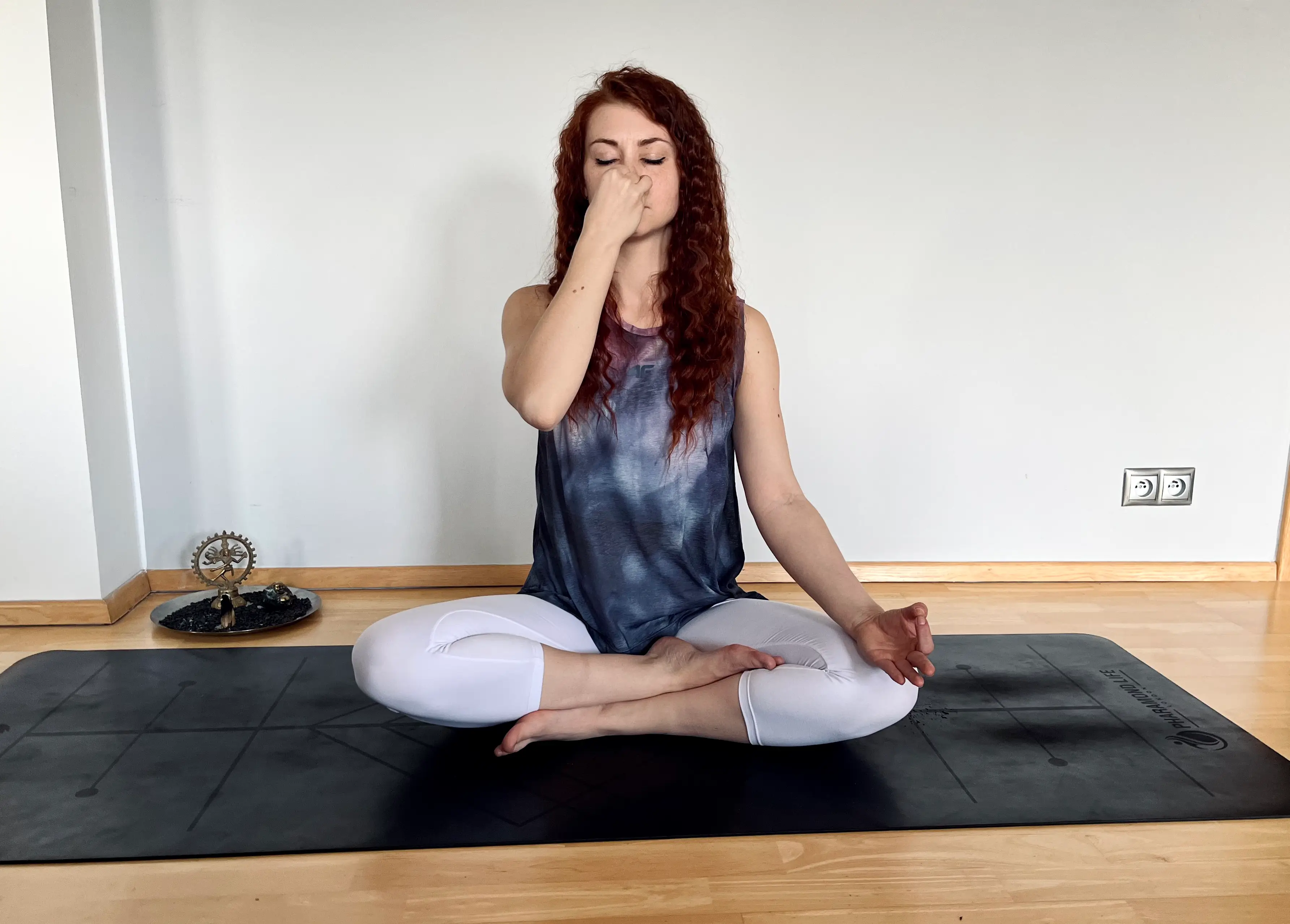 Lekce jógy pro zklidnění a regeneraci v Yoga Saloon Zlín